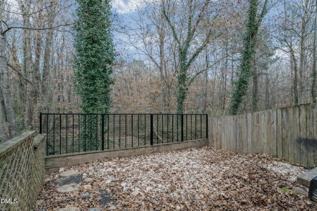 Building Photo - 7324 Shellburne Dr