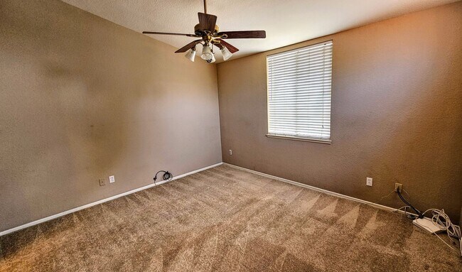 Building Photo - 8429 SNOW VIEW PL RANCHO CUCAMONGA 91730 (...