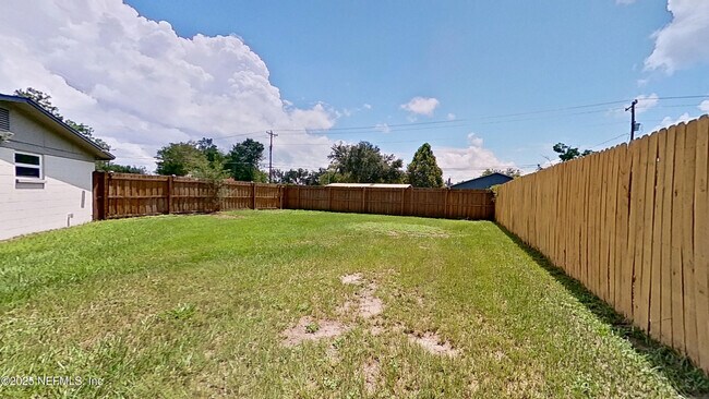 Building Photo - 399 Toccoa Rd