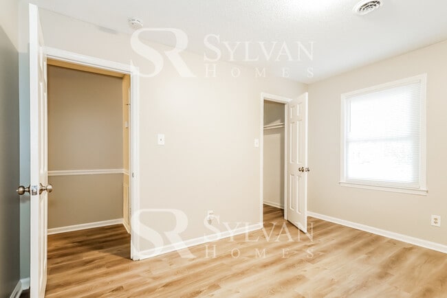 Building Photo - Coming HOME never felt so good!