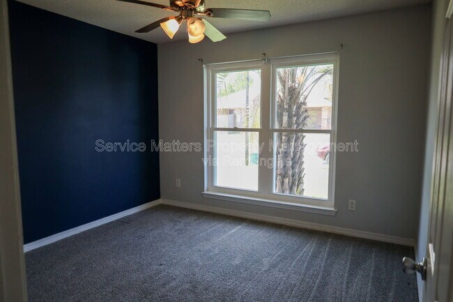 Building Photo - 5079 Cocoa Dr
