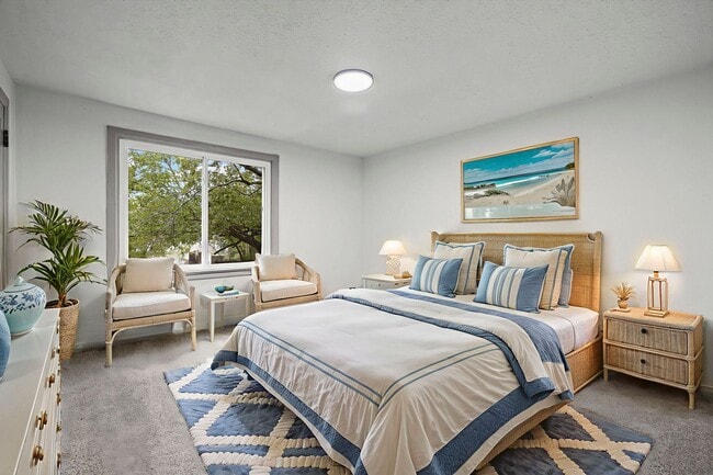 Building Photo - Beautiful 3 Bedroom Home