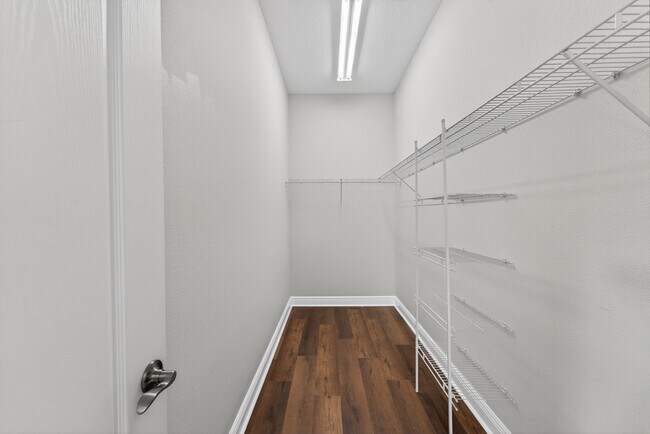 Building Photo - 11412 Belvedere Ter