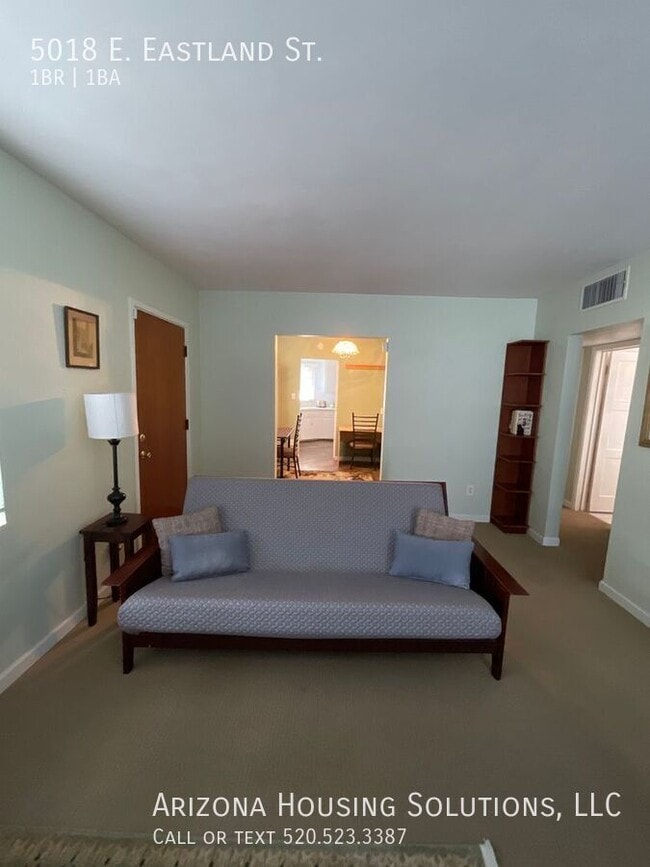 Building Photo - 5018 E Eastland St