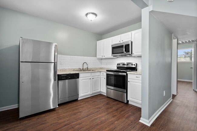 Building Photo - 4827.5 NW Homestead Terrace