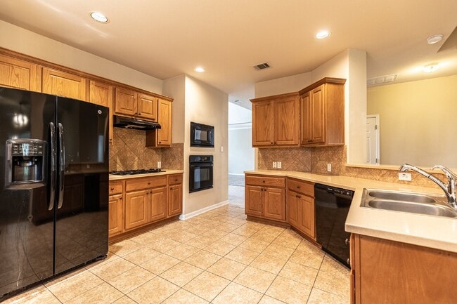 Building Photo - 630 Hookberry Trail
