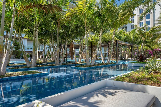 Building Photo - 200 SE Mizner Blvd