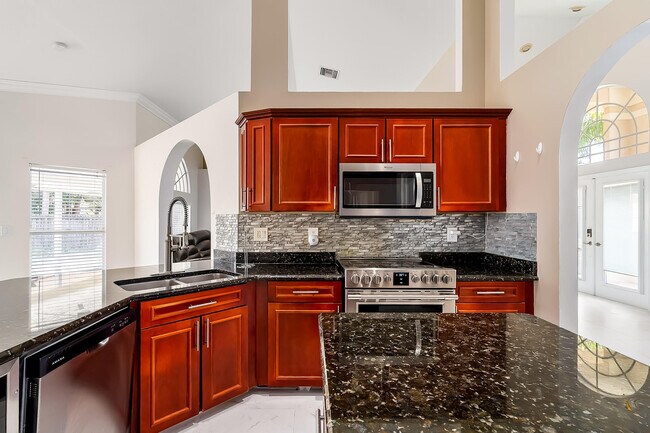 Building Photo - 2962 SW Coastal Terrace