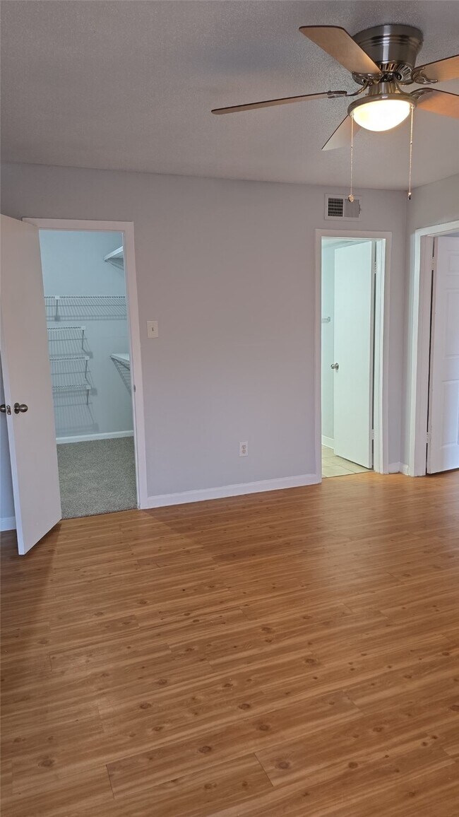 Building Photo - 4747 Allendale Rd