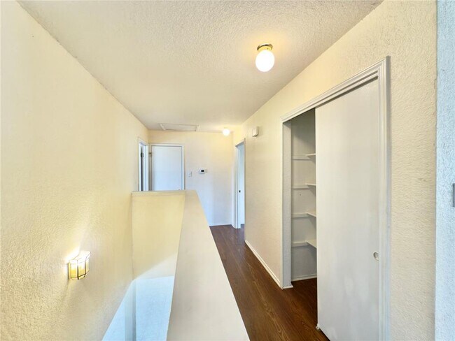 Building Photo - 17125 Dashwood Creek Dr