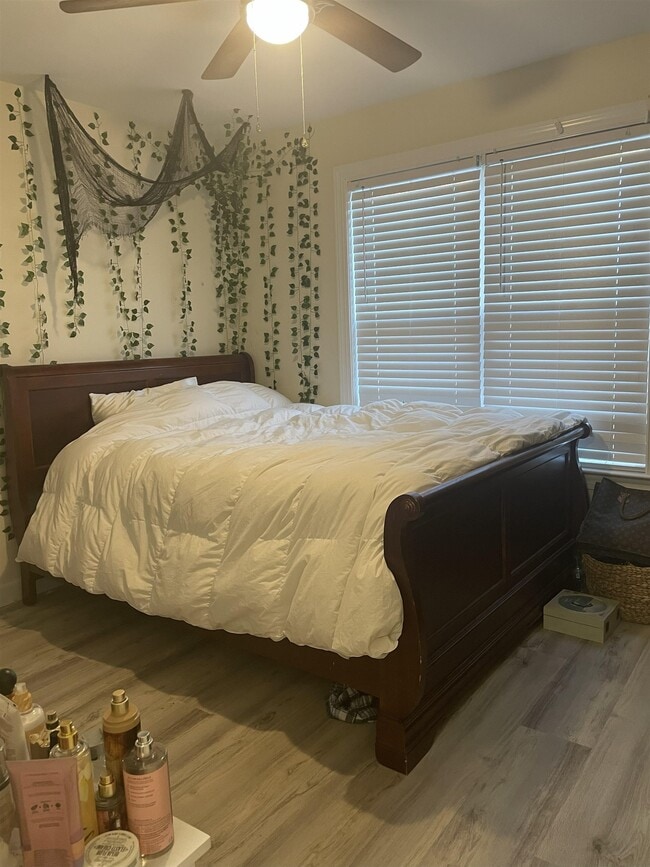 Building Photo - 5141 Trevino Dr