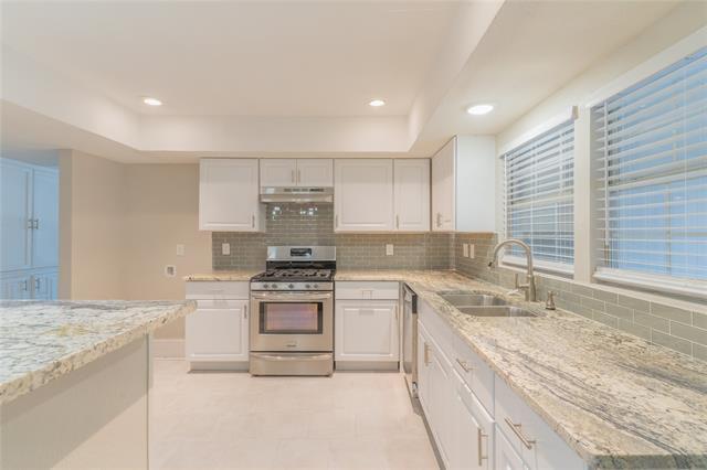 Building Photo - 3437 Knoll Point Dr