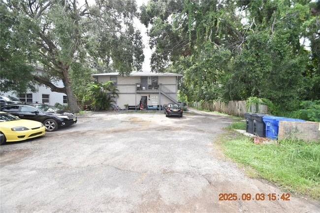Building Photo - 6618 N Church Ave