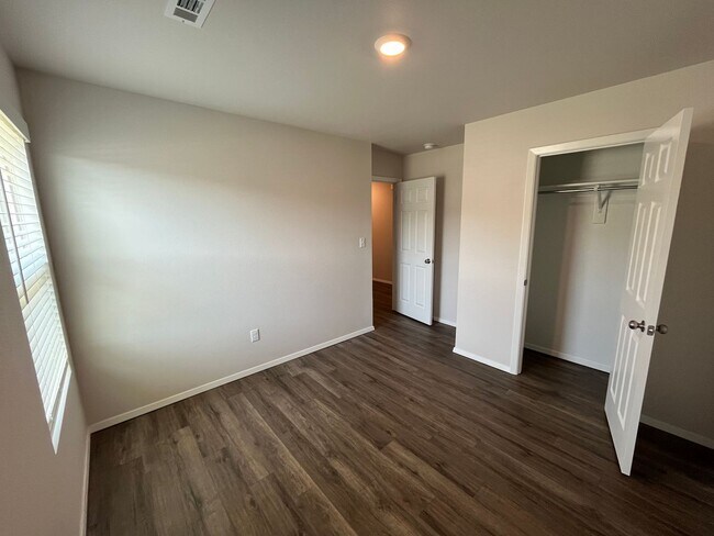 Building Photo - *Pre-leasing* Four Bedroom | Two Bath Home...