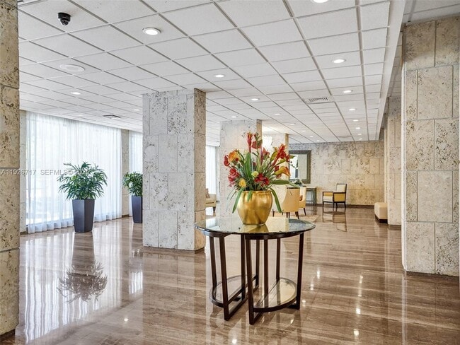 Building Photo - 1980 S Ocean Dr