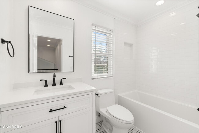 Building Photo - 5442 Alfonso Dr