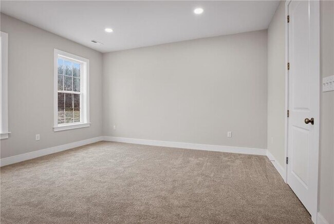 Building Photo - 4022 Cottage Wy