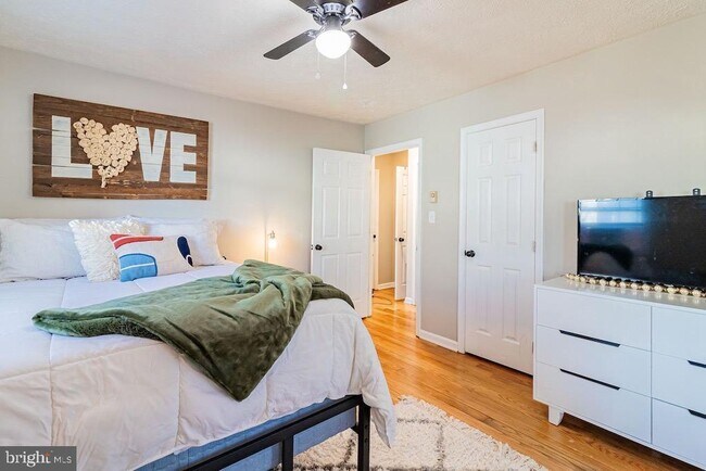 Building Photo - 45302 Bloch Ave