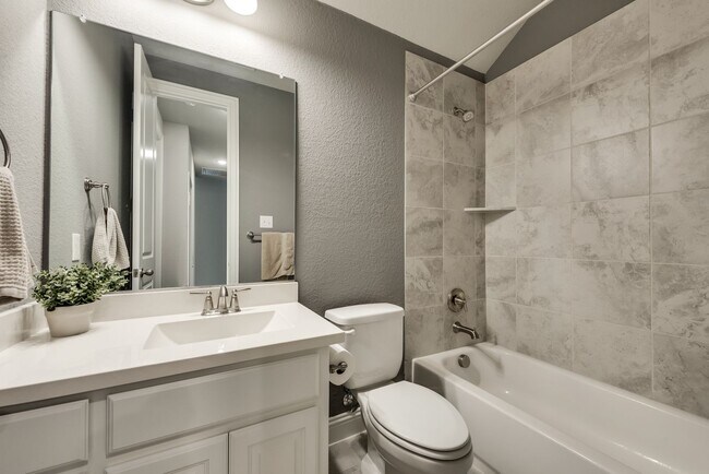 Building Photo - Beautiful Home in Sought-After NWISD!