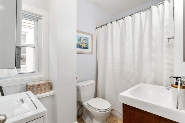 Building Photo - 79 Tremont St