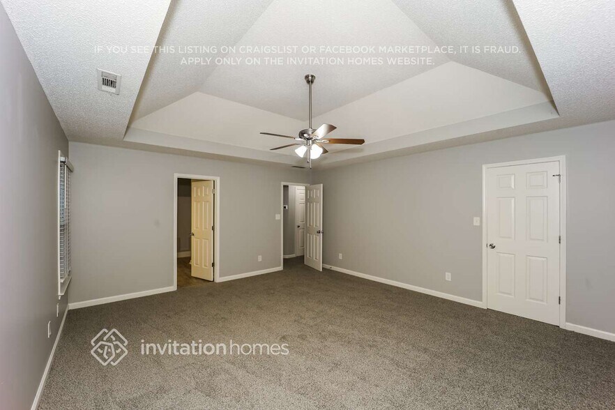Building Photo - 5547 Hurstcliffe Dr NW
