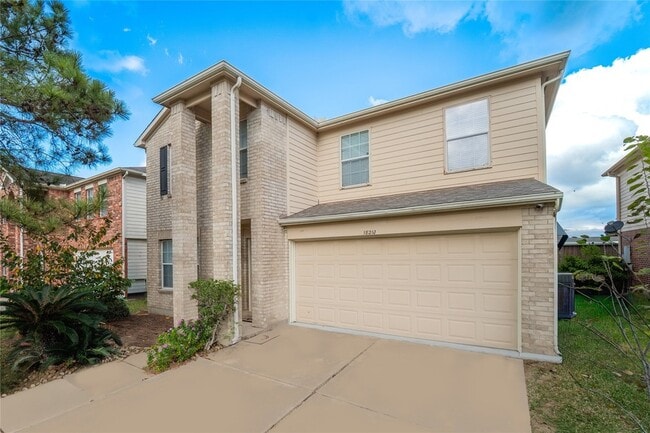 Building Photo - 18218 Thicket Grove Rd