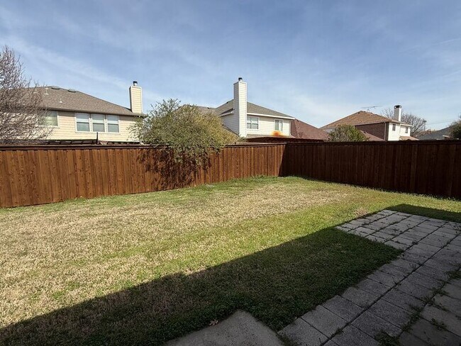 Building Photo - 1909 Morning Dove Dr