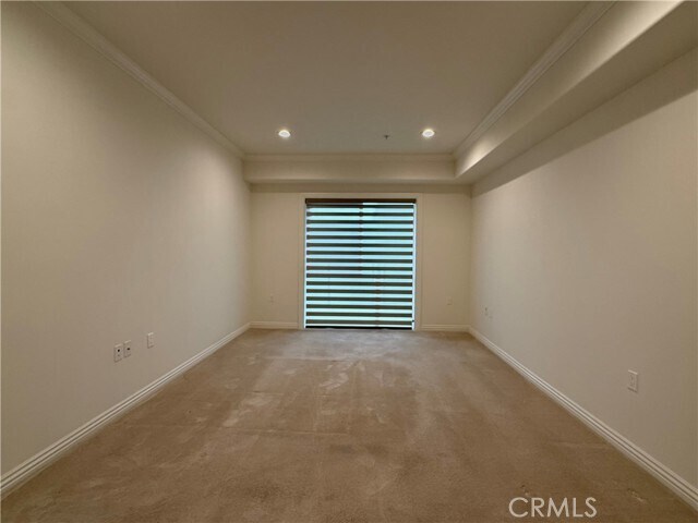 Building Photo - 1598 Long BCH
