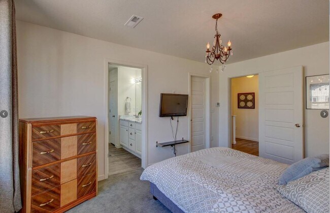 Building Photo - Long Realty & Property Management- Furnish...