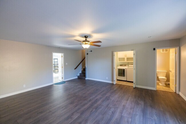 Building Photo - Amazing 4 bedroom home in one of Castro Valley's most desirable neighborhoods.  Owned solar!