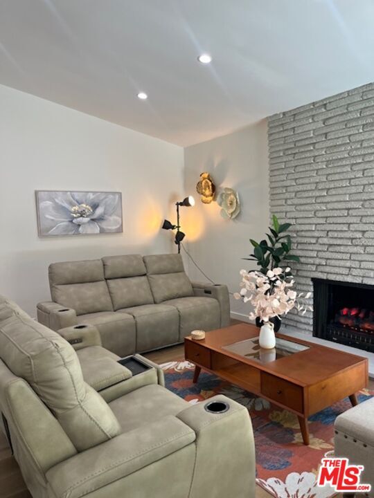 Building Photo - 5304 Baza Ave