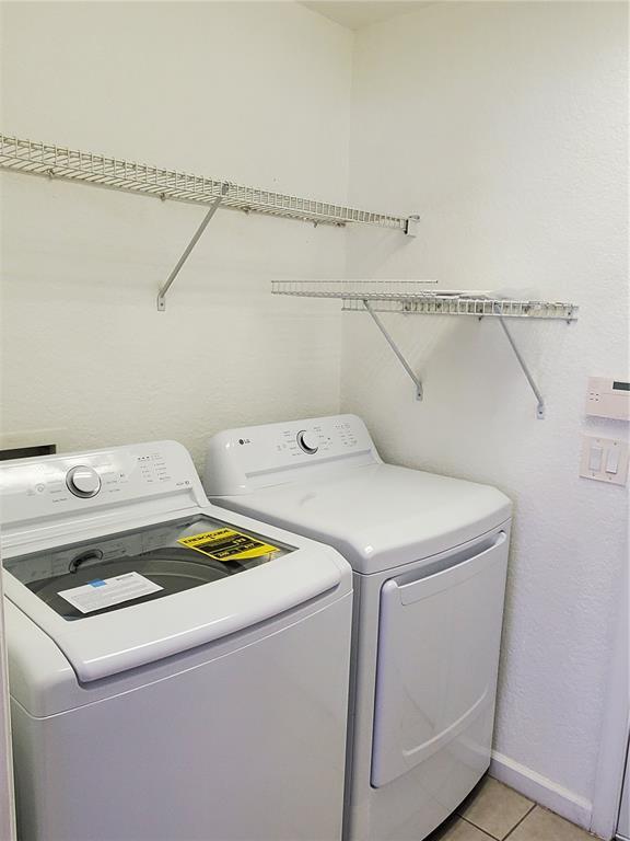 Building Photo - 5521 SW 43rd St