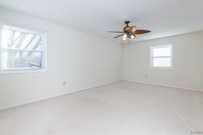 Building Photo - 77 Atwater Dr