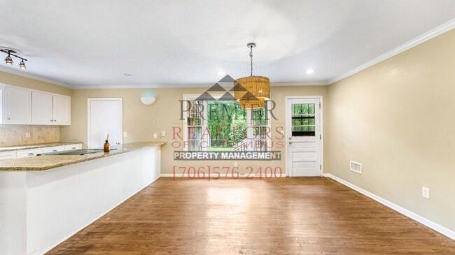 Building Photo - 3853 Rockdale Dr