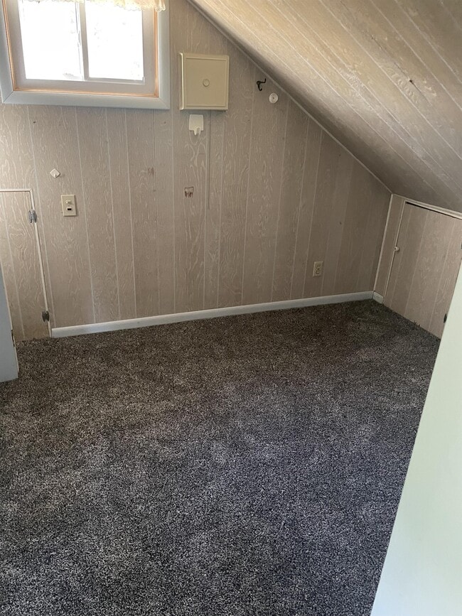 Building Photo - 7020 Brown Rd