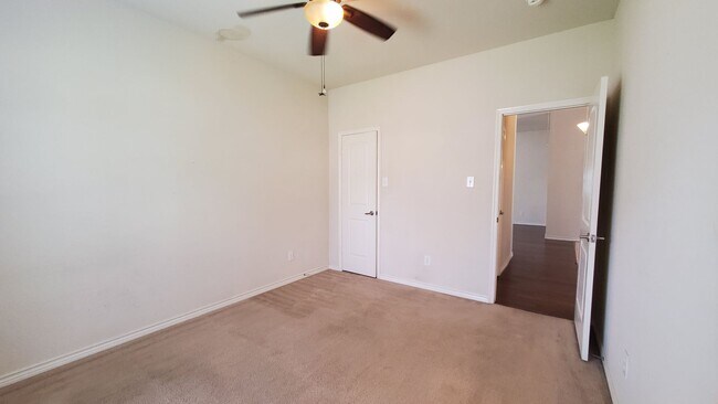 Building Photo - 301 Ponderosa Trail