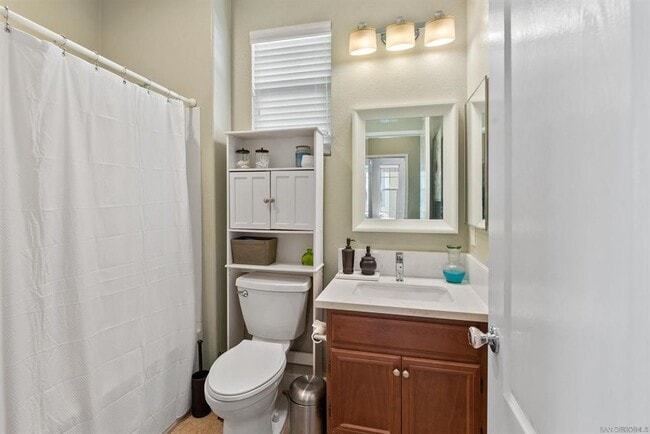 Building Photo - BEAUTIFUL 3BD/2.5BA Santee Home Available ...