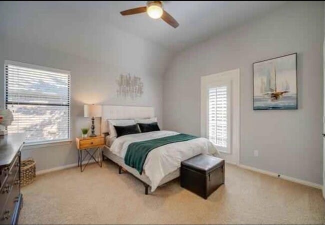 Building Photo - 241 Carrington Ln