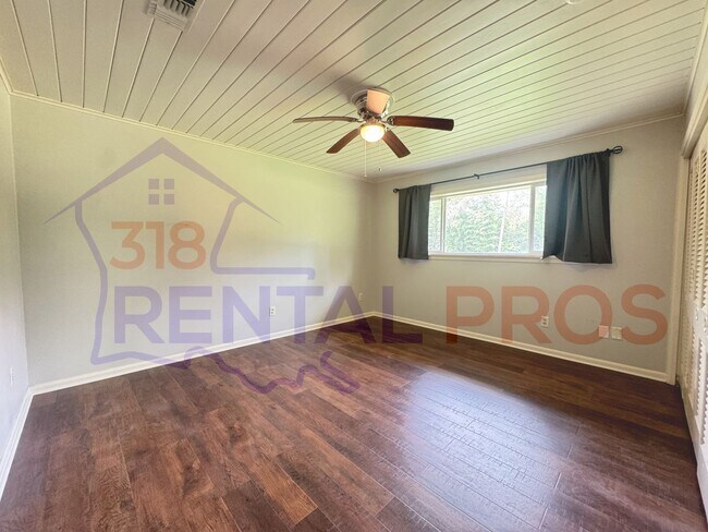 Building Photo - 3 Bed, 2 Bath Home in Ruston