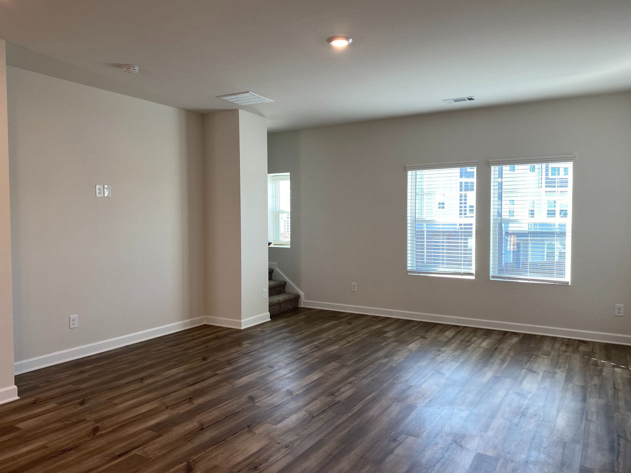Building Photo - Room in Townhome on Tears Ln