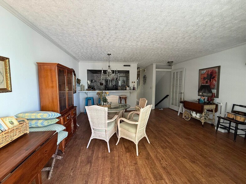 Great Room Dining Area - Kitchen Bar - 3145 Coastal Hwy