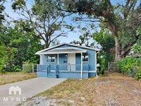 Building Photo - 4535 13th Ave S