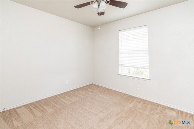 Building Photo - 3408 Ida Dr