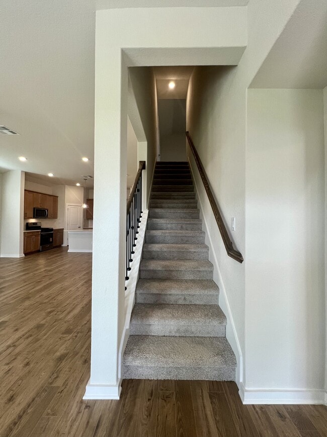 Building Photo - 14438 Inspiration Pt