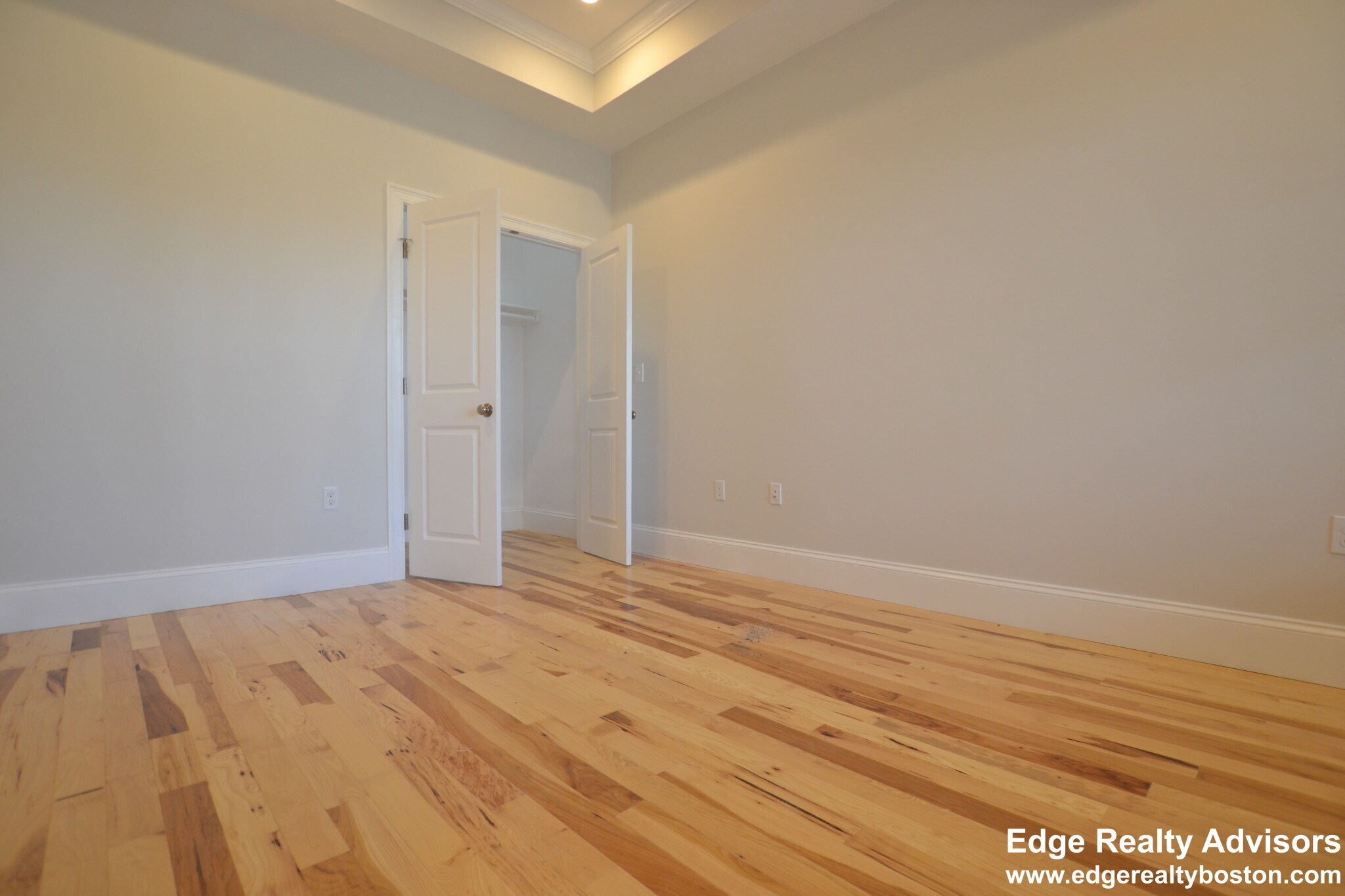 Building Photo - 168 Bigelow St