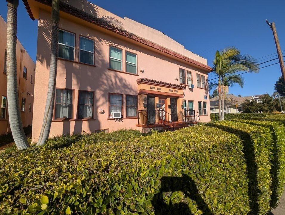 Building Photo - 1205 S Muirfield Rd