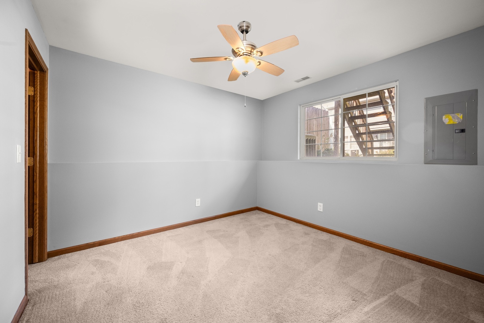 Building Photo - 701 Blackstone Ct