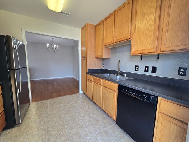 Building Photo - Gateway at Brier Creek