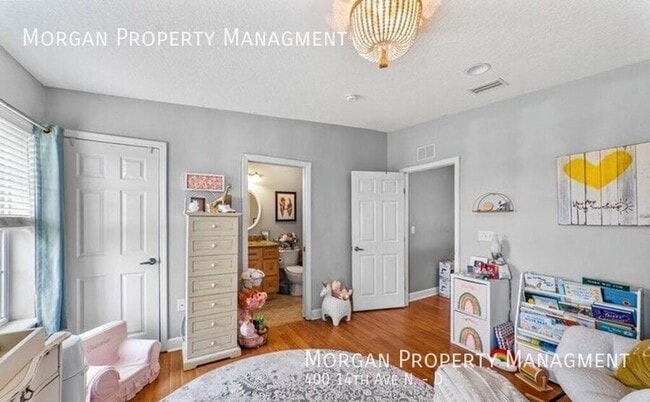 Building Photo - 400 14th Ave N