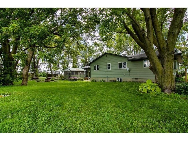 Building Photo - 11197 608th Ave